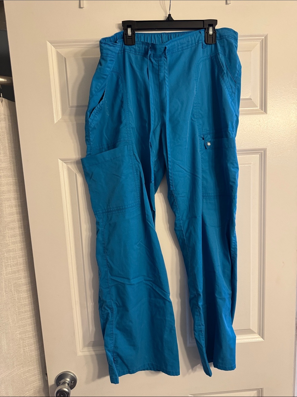 Woman’s Scrub Drawstring Cargo Pants in Bright Blue